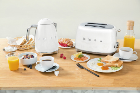 Smeg TSF01WHEU тостер на 2 ломтика, 950 ВТ, 19.8х19.5 см, ,белый 